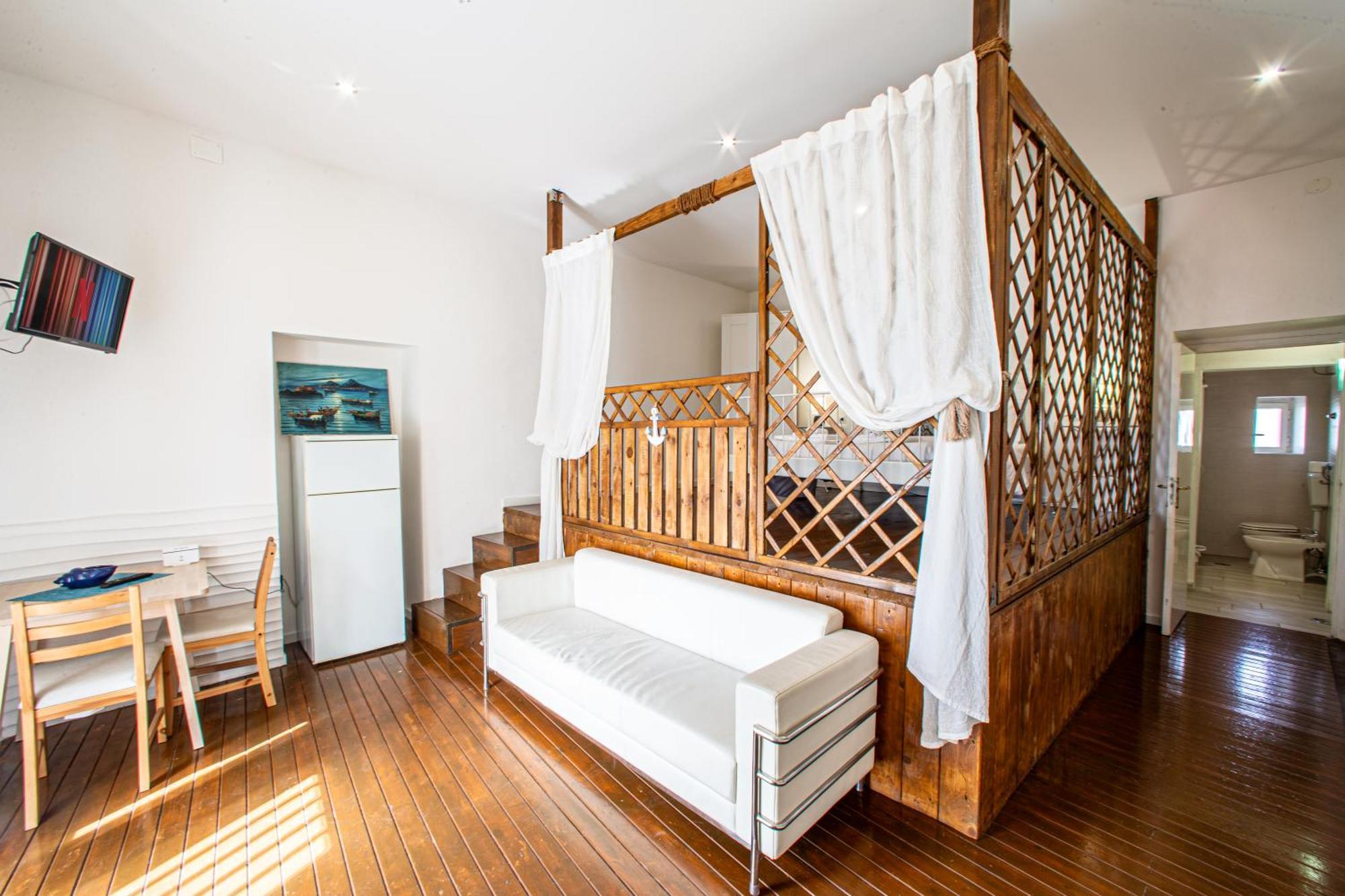 Mh Suites Rooms Apartments บาโคลี ภายนอก รูปภาพ