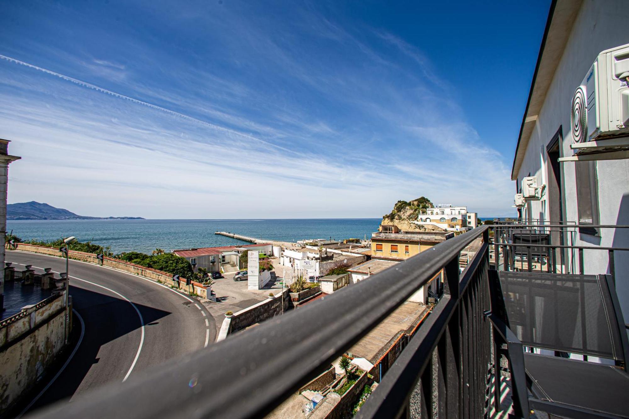 Mh Suites Rooms Apartments บาโคลี ภายนอก รูปภาพ