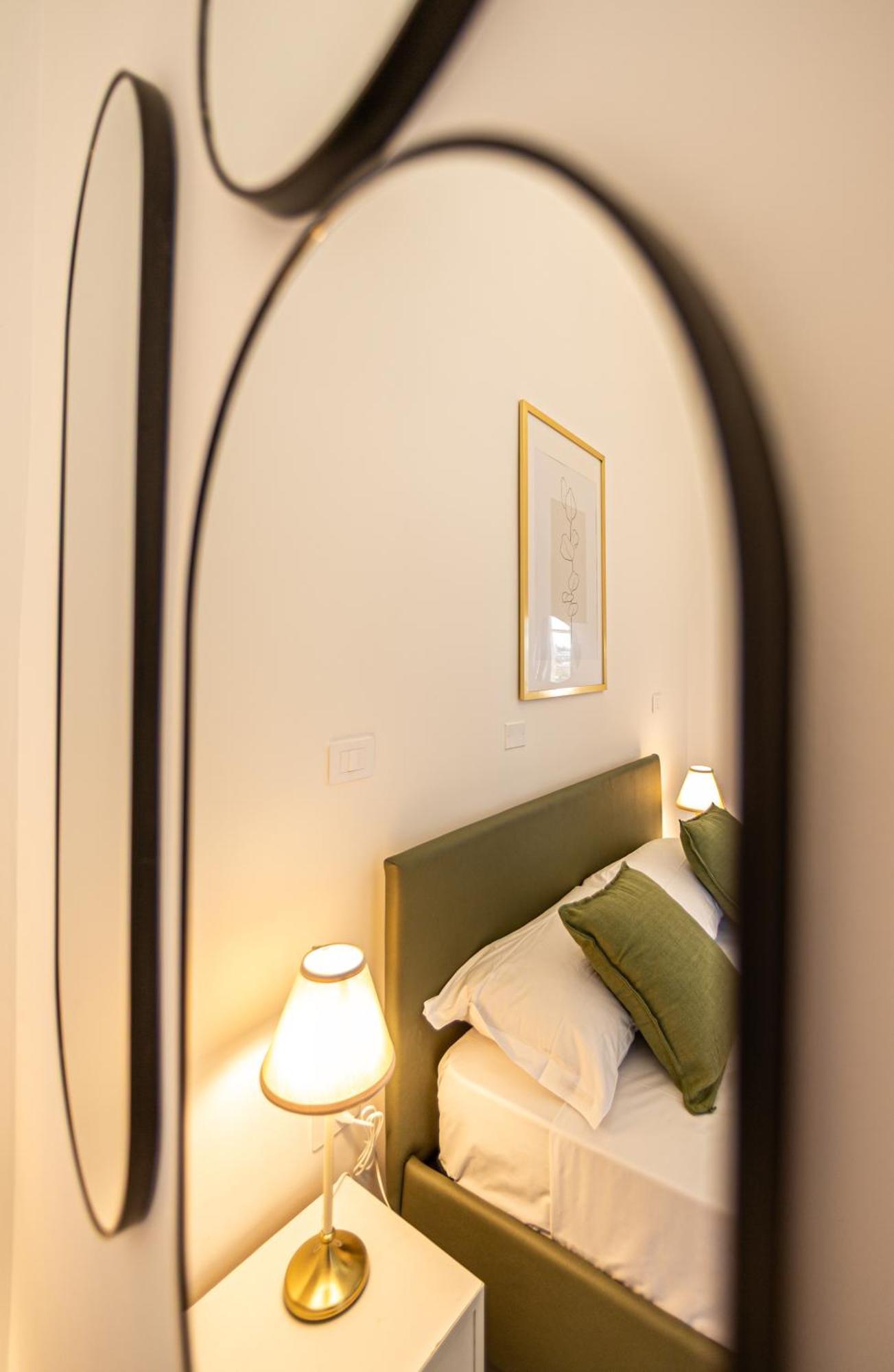 Mh Suites Rooms Apartments บาโคลี ภายนอก รูปภาพ
